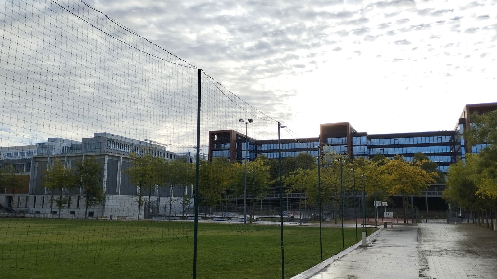 Rueil-Malmaison 2000 skatepark